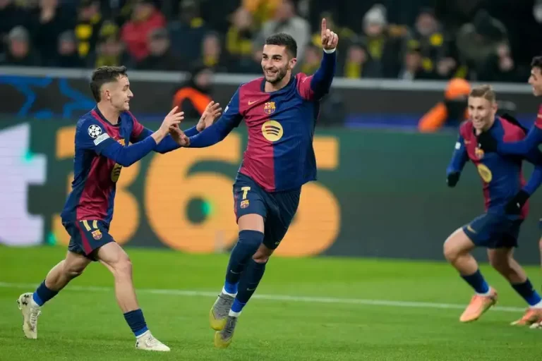 Super-Sub Torres Lifts Barcelona To Thrilling Win At Dortmund