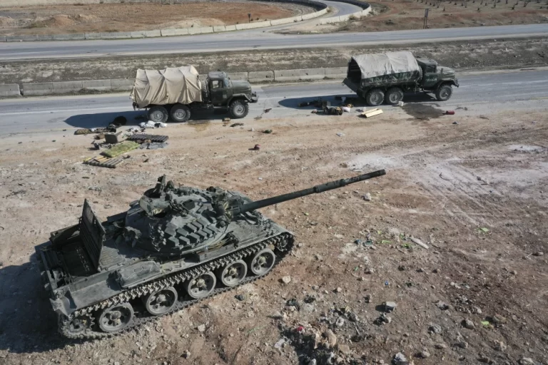 Syrian Insurgents Push Closer to Homs, Heightening Tensions in Key Regions