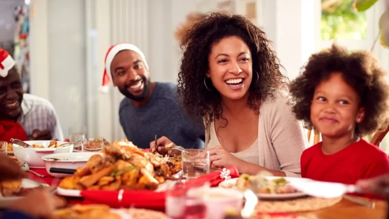 UK to Have Cheaper Christmas Dinner This Year-BBC