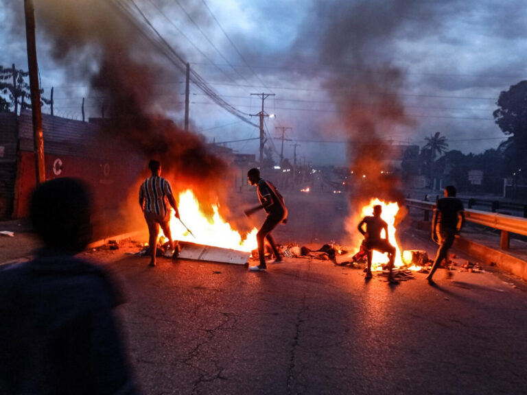 Mozambique Unrest Leaves 21 Dead After Court Confirms Election Results 