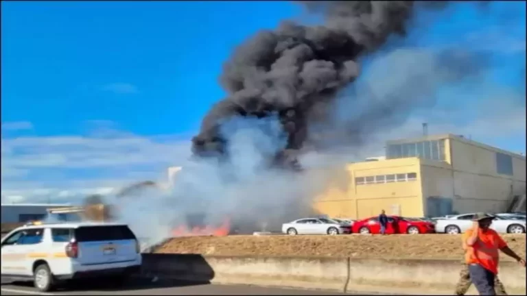 2 Pilots Die in Training Flight Crash Near Honolulu Airport
