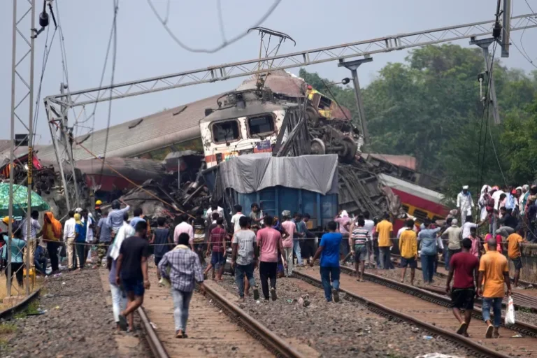 At Least 11 Killed in Train Accident in Western India, Reports Say