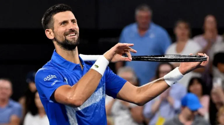 Djokovic Advances to Brisbane Quarterfinals with Win Over Monfils