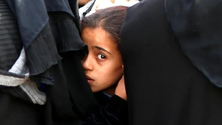 Iraqi Parliament Passes Controversial Laws Amid Protests Over Child Marriage Provisions
