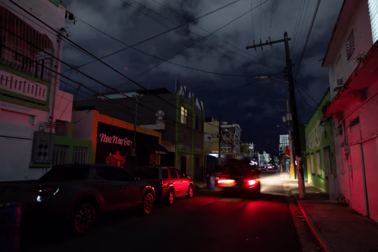 Puerto Rico Power Grid Failure Leaves Island in the Dark