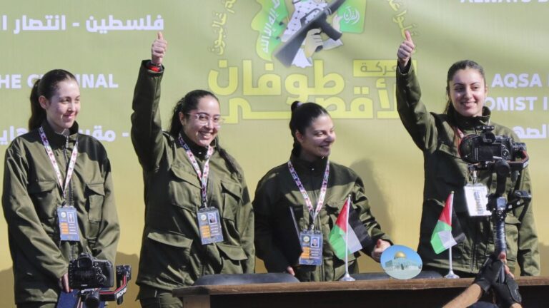 Hamas Releases Four Female Israeli Soldiers in Exchange for 200 Palestinian Prisoners Amid Ceasefire