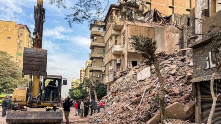 10 Dead, 3 Injured in Egypt Building Collapse in Greater Cairo