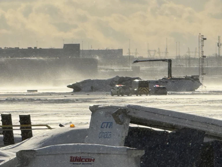 Delta Jet Crash in Toronto Leaves 17 Injured, No Fatalities