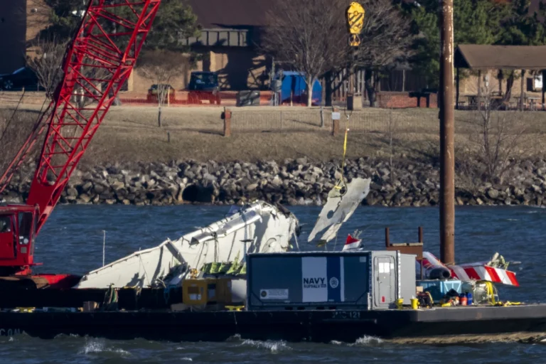 All 67 Victims Recovered in DC Midair Collision as NTSB Investigates Altitude Data 