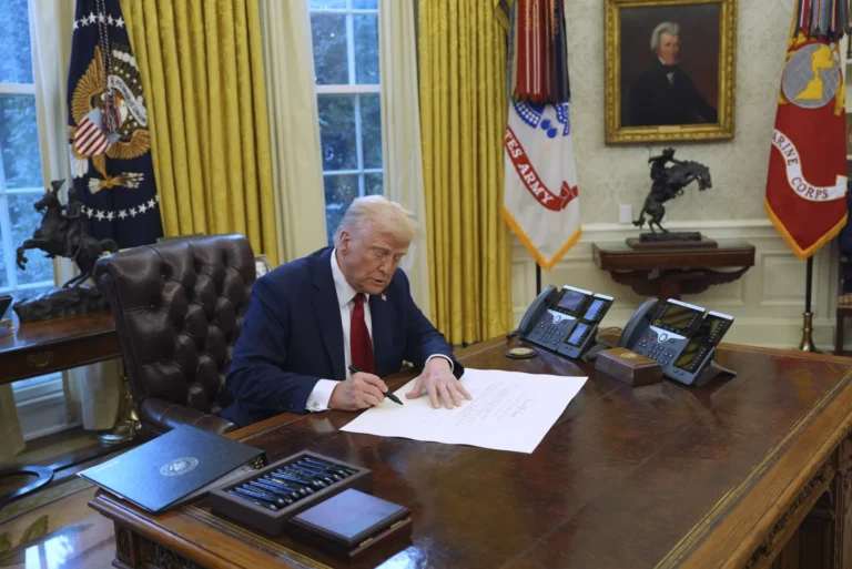 Trump Proposes $5 Million ‘Gold Card’ Visa as New Path to U.S. Citizenship, Replacing Investor Visas