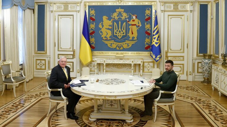 Ukraine Press Briefing Canceled After Zelenskyy Meets U.S. Envoy Amid Rising Tensions 