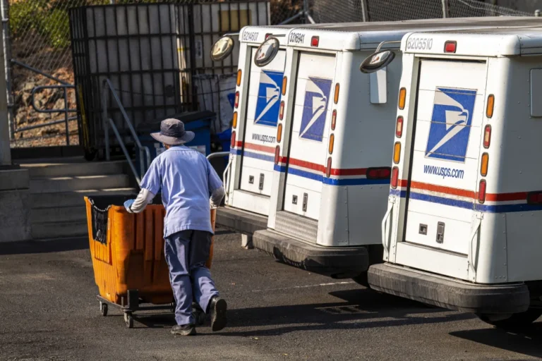 U.S. Postal Service to Resume Accepting Shipments from China