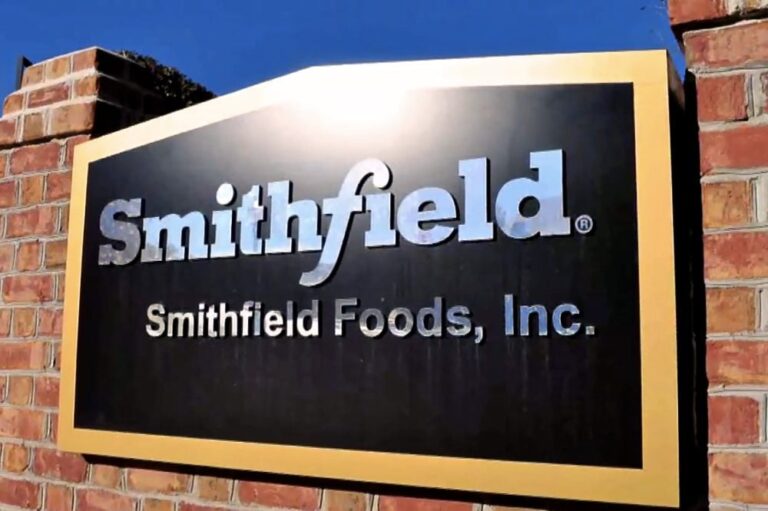 Canada Suspends Imports from Largest U.S. Pork Processing Plant Amid Trade Dispute
