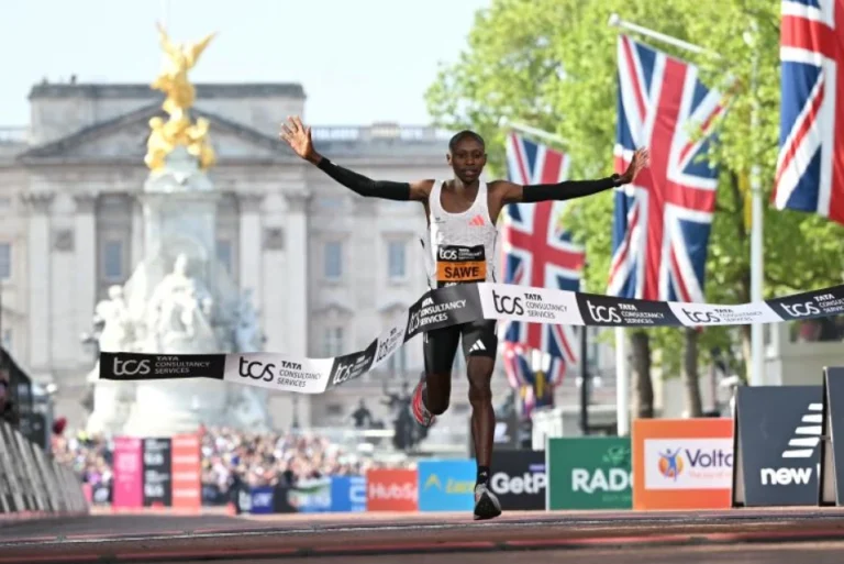  Kenya’s Sabastian Sawe and Ethiopia’s Tigst Assefa Win 2025 London Marathon Titles
