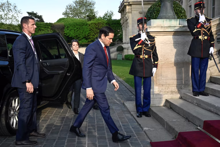 US Threatens to Abandon Ukraine Peace Talks Amid Stalled Progress, Trump and Rubio Warn
