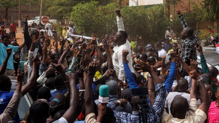 Mali’s Military Junta Dissolves All Political Parties, Tightens Grip on Power