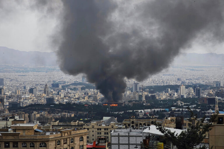 China Begins Evacuations from Iran and Israel, Calls for Ceasefire Amid Escalating Conflict