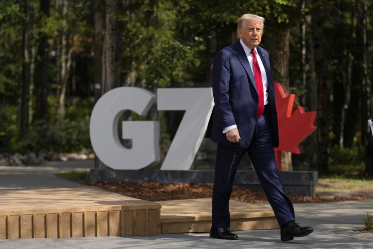 Trump Warns Tehran Citizens to Evacuate ‘Immediately’ Amid Escalating Nuclear Tensions