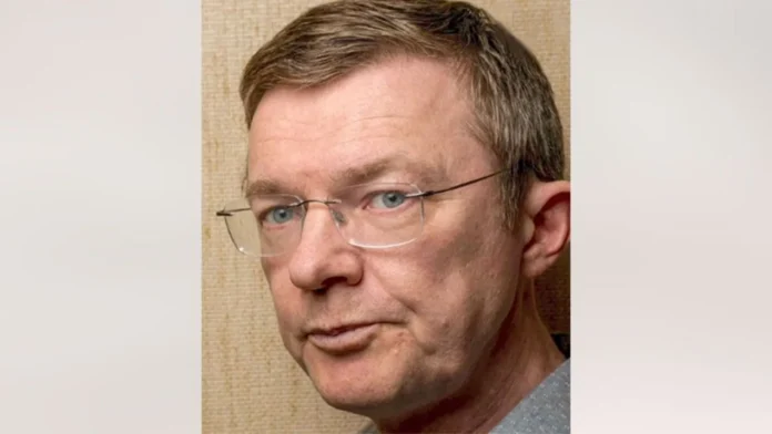 Norwegian doctor jailed for raping patients