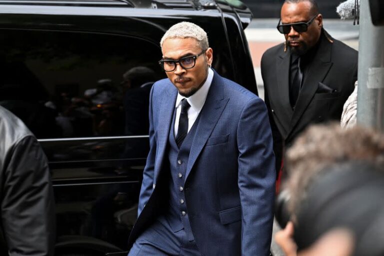 Chris Brown Pleads Not Guilty to London Nightclub Assault Charge