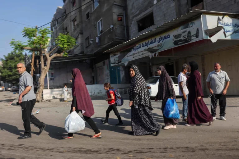 Israel Orders Evacuations in Northern Gaza as Trump Calls for War to End