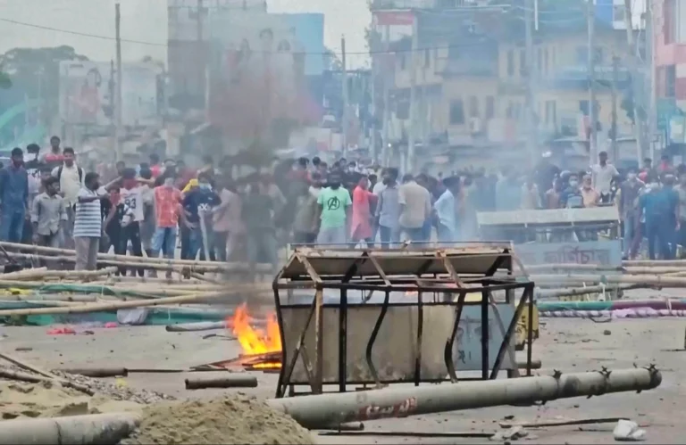 Bangladeshi Forces Clash With Hasina Loyalists in Gopalganj, Leaving 4 Dead as Unrest Deepens