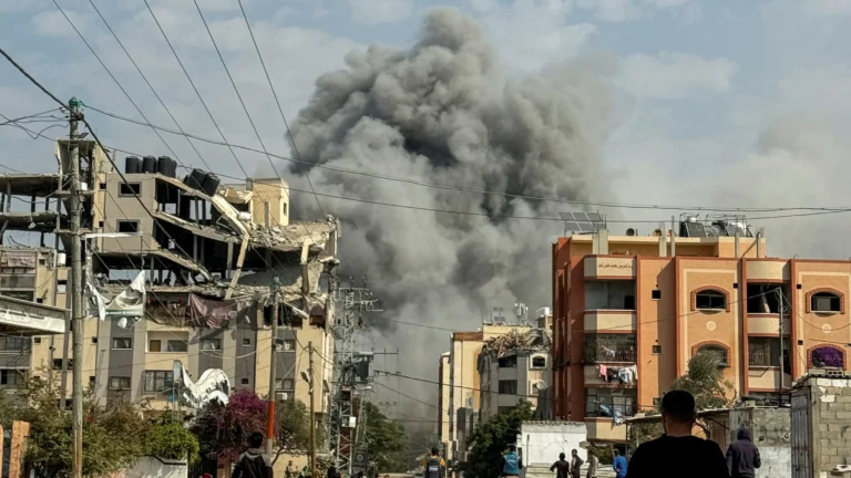 Israeli Air Strikes Kill 12 in Eastern Lebanon Despite Ceasefire Agreement