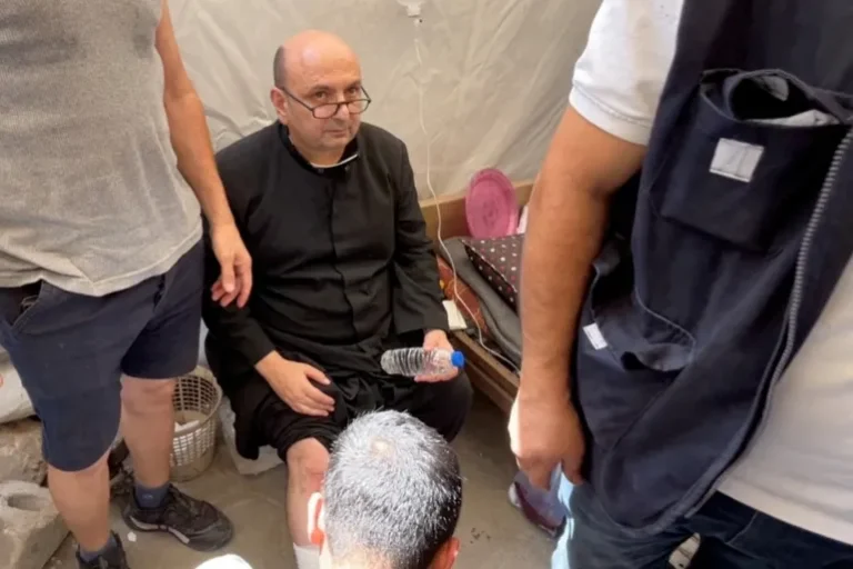 Israeli Shell Hits Catholic Church in Gaza, Killing 3 and Wounding Priest Known to Pope Francis