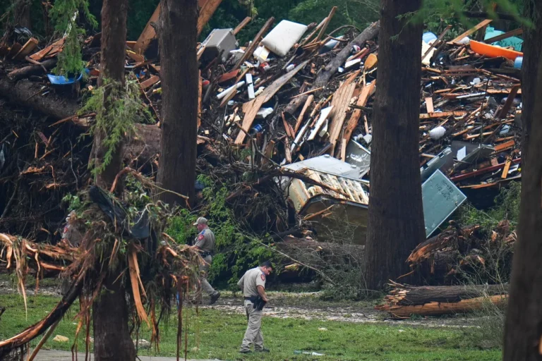 Death Toll in Texas Flash Floods Rises to 104 as Search for Missing Campers Intensifies