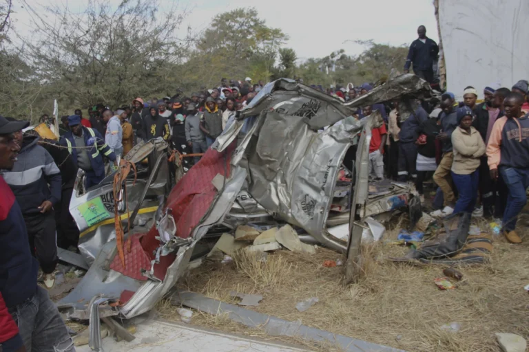 17 Dead in Zimbabwe Head-On Collision Between Minibus Taxi and Truck, Police Say