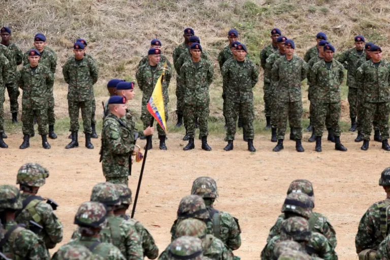 At Least 34 Colombian Soldiers Kidnapped After Clashes With Farc Dissidents, Defence Minister Says