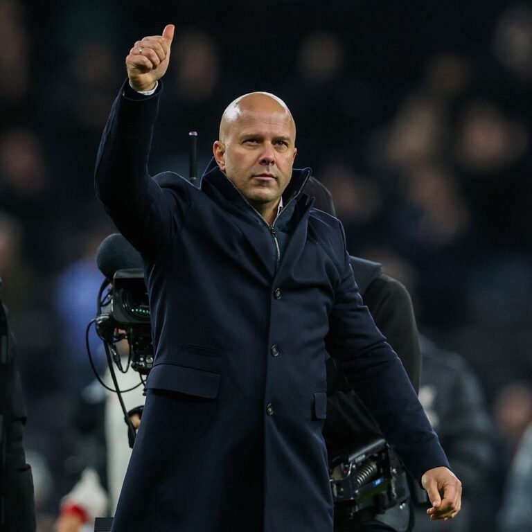 Liverpool’s Slot Criticizes Newcastle’s Defensive Tactics After Thrilling 3-2 Win