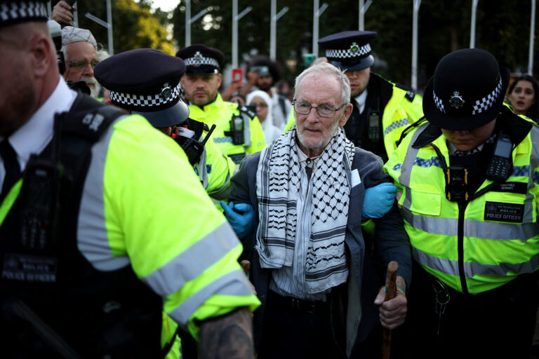 UK Police Arrest Over 500 in Pro-Palestinian Protests After Palestine Action Ban
