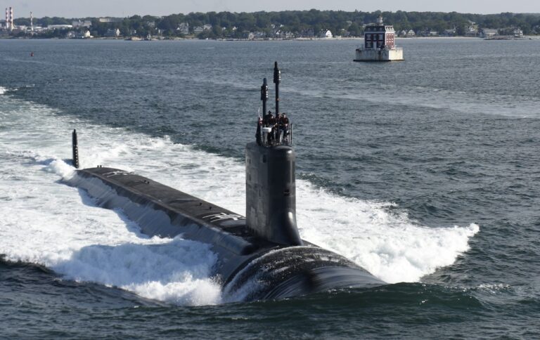  Trump Orders U.S. Nuclear Submarines Repositioned After Russia’s Medvedev’s “Provocative” Remarks