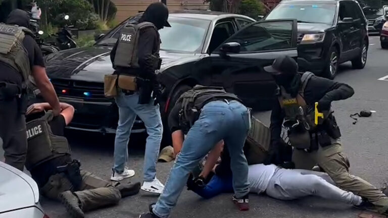 3 Officers Injured in Utah Shooting and Man Taken Into Custody