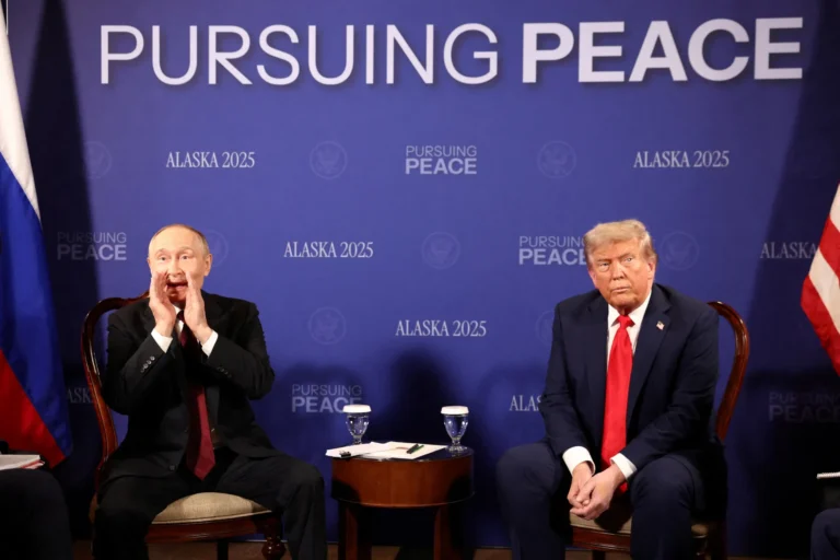 Trump and Putin’s Photocall Erupts Into Chaos as Journalists Clash With Russian Leader Ahead of Peace Talks- thesun