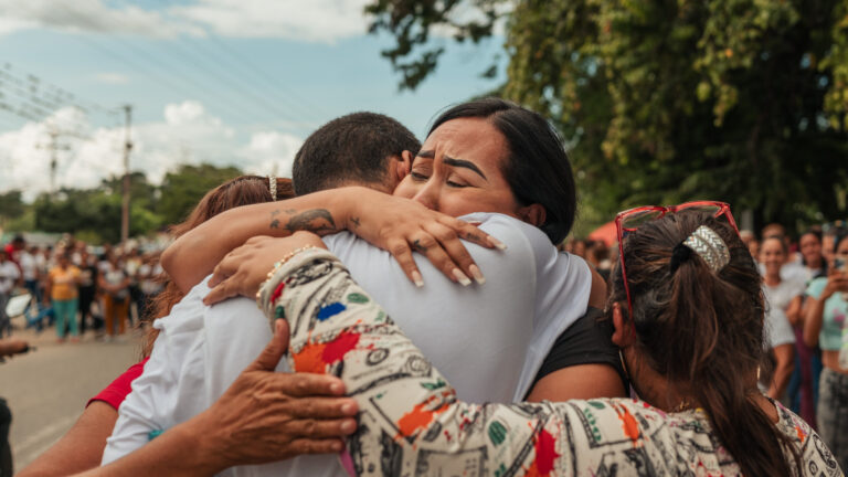 Families Reunited as Venezuela Frees Prisoners After Bloody Election Crackdown