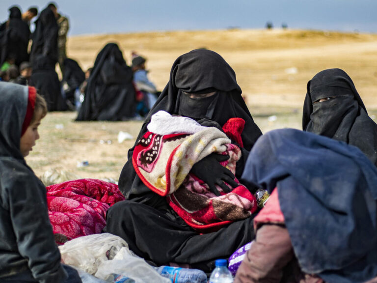 3 French women face trial in Paris over ties to Islamic State