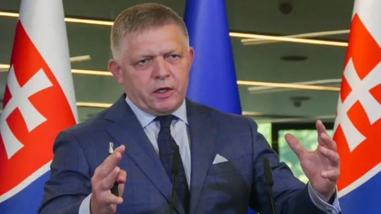 Slovakia amends constitution to recognize only two sexes, ban surrogacy and restrict adoption