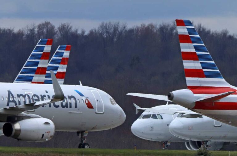 Suspected stowaway found dead in plane’s landing gear at Charlotte airport