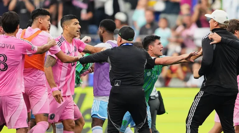Luis Suárez, Sergio Busquets spark postgame melee after Inter Miami’s Leagues Cup final defeat