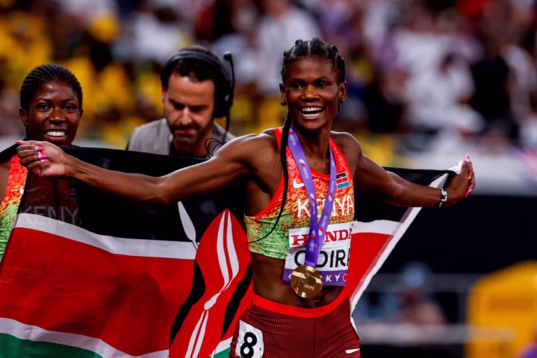 Kenyan Lilian Odira storms to shock 800m gold