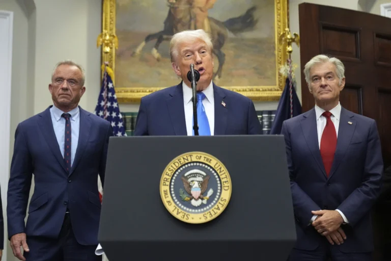 Trump announces FDA recommendations on Tylenol use, that it may cause autism