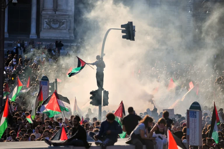 Europe sees huge Gaza protests with hundreds of thousands marching in Rome, Barcelona, Madrid (Photos)