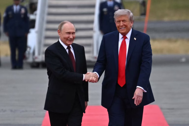 Poland warns Putin against crossing its airspace for Trump summit in Hungary