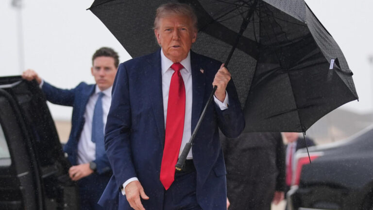 Trump departs for Middle East to mark Gaza ceasefire deal-AP