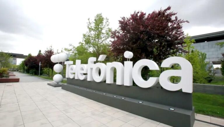 Telefónica to cut 6,000 jobs as latin America exit deepens