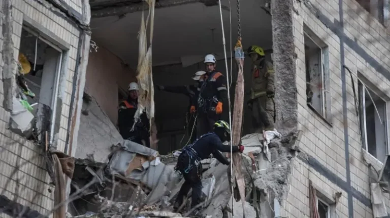 6 dead as Russia strikes energy and residential targets across Ukraine