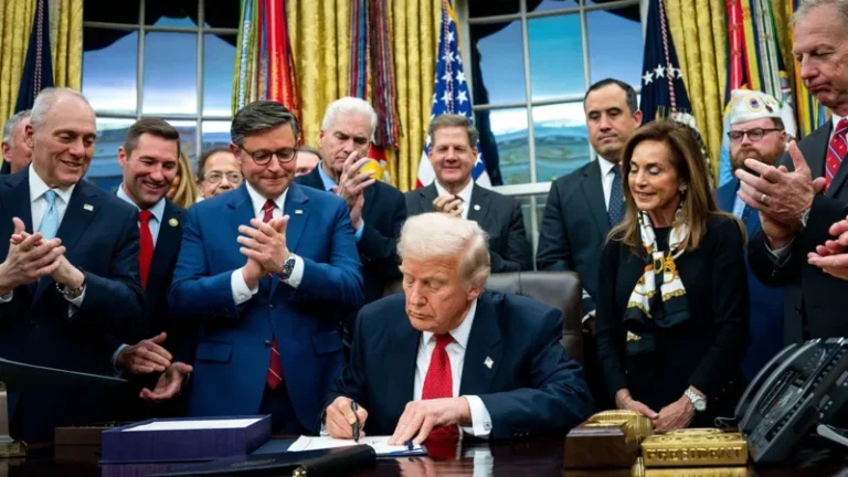 Trump celebrates as Democrats face backlash following longest U.S. government shutdown