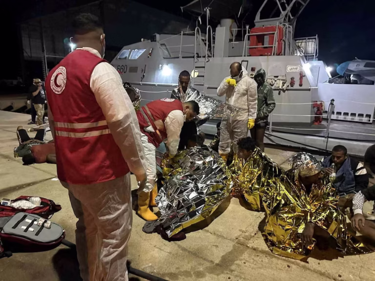 At least 4 dead after 2 migrant boats capsize off Libya, Red Crescent says